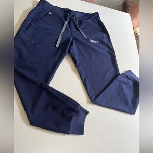 Figs  women’s Navy Blue Jogger Sweatpants with Drawstring